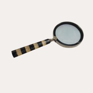 Magnifying Glass 3